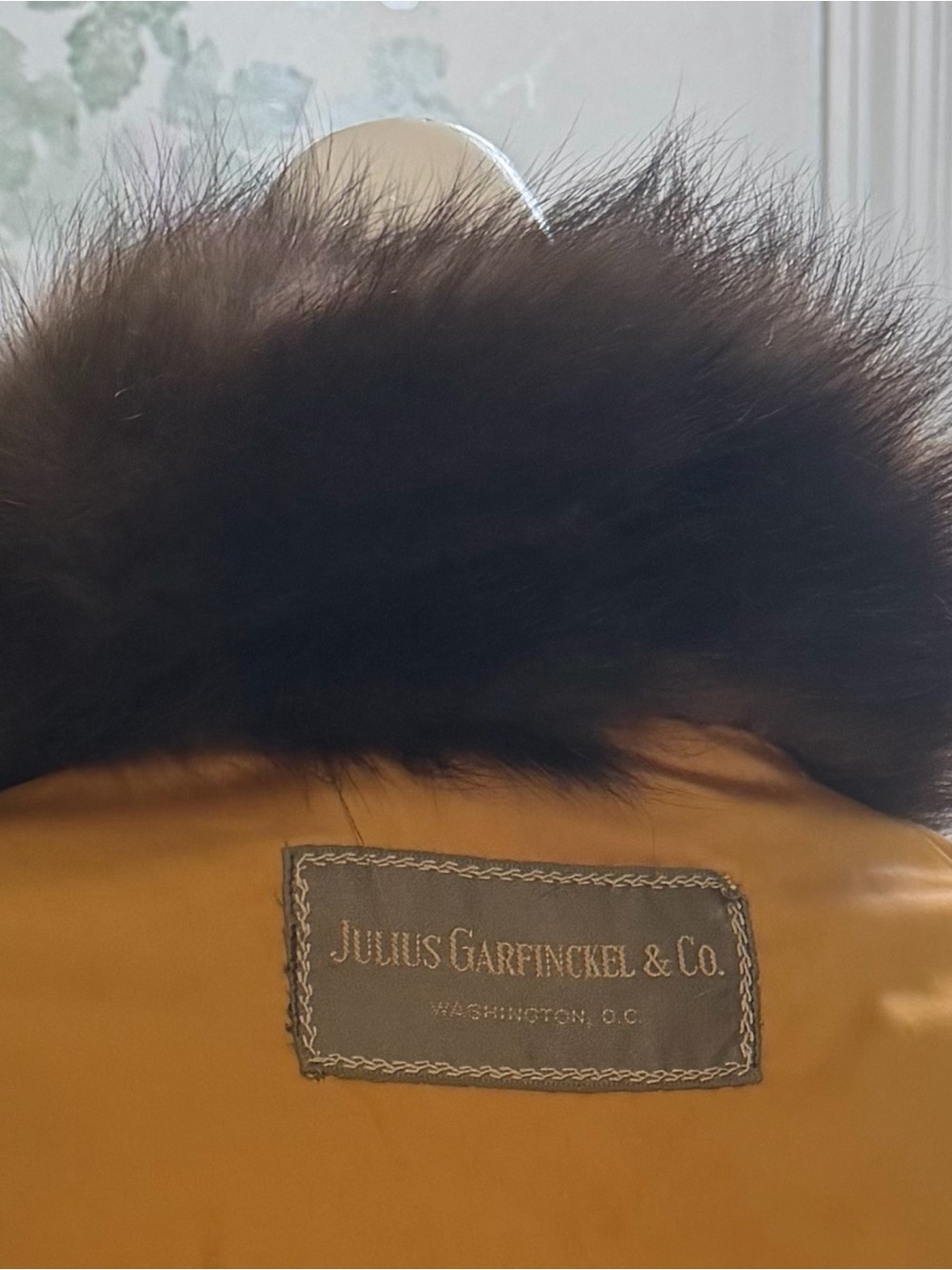 Spotted Real Fur Coat - Picture 6 of 6